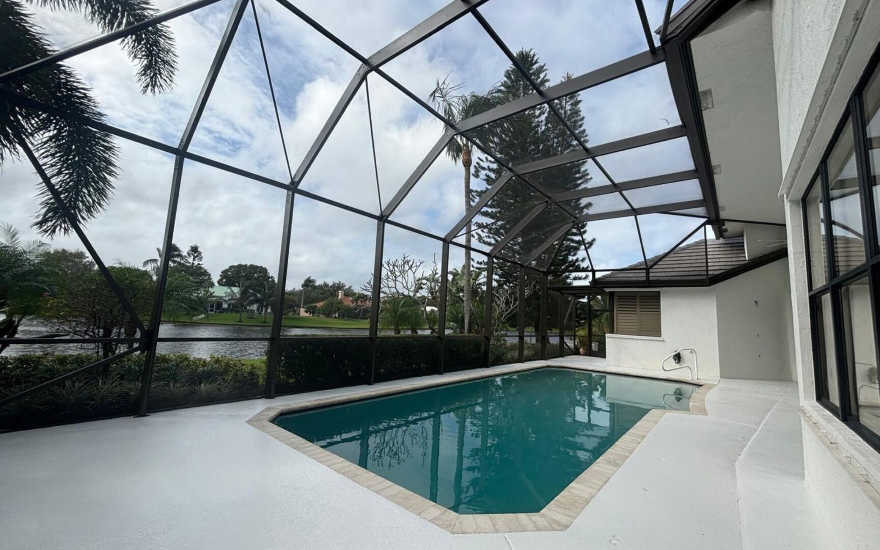 Pool deck painting